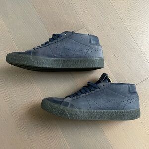 Nike SB Zoom Blazer Chukka XT Men's Sz 9 Obsidian